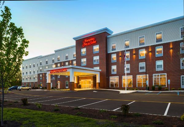 Hampton Inn & Suites Bridgewater - Bridgewater, NJ