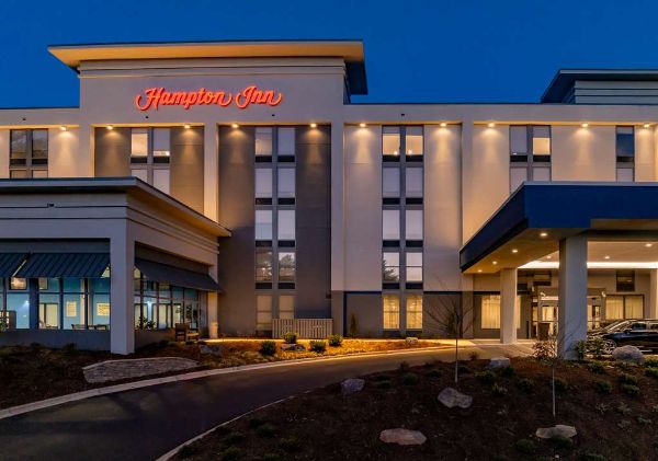 Hampton Inn Asheville-i-240 Tunnel Rd. - Asheville, NC