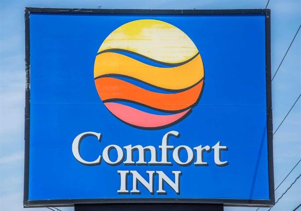 Comfort Inn - シャーブルック