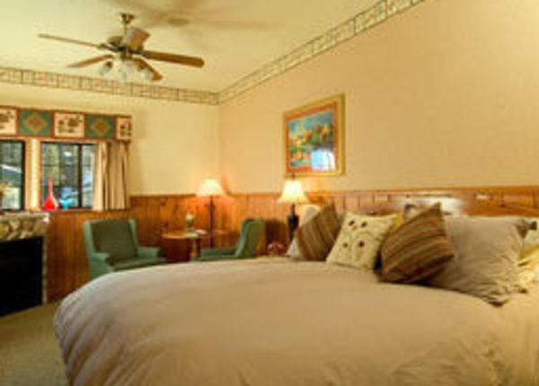 Hotel Austria Hof Lodge - Mammoth Lakes - Great prices at HOTEL INFO
