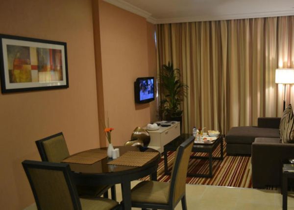 Oaks Liwa Executive Suites- First Class Abu Dhabi, United Arab Emirates  Hotels- Business Travel Hotels in Abu Dhabi | Business Travel News