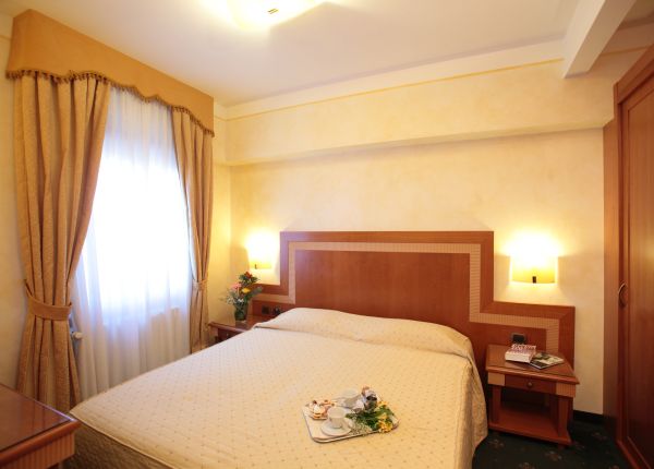Hotel residence venezia 2000 hotsell