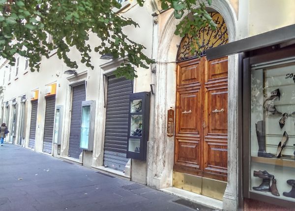 Campanile scarpe roma via cola di rienzo shop
