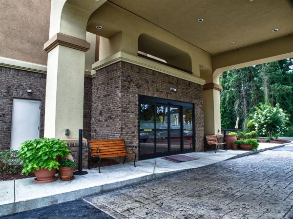 Hampton Inn By Hilton Spring Lake Fayetteville - Fayetteville, NC