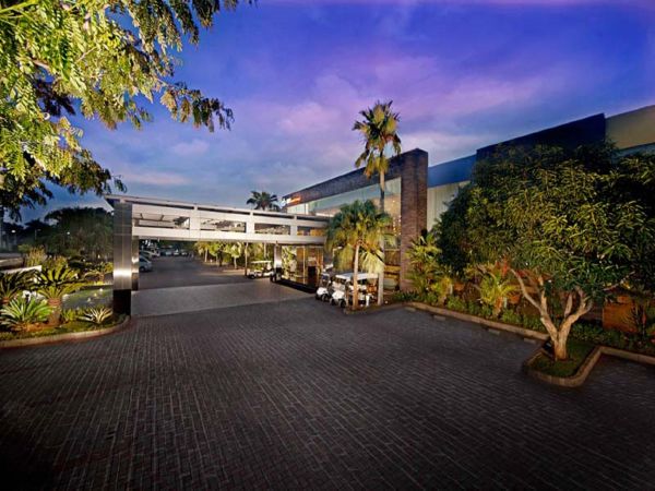 Fm7 Resort Hotel - Jakarta