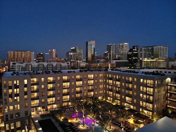 Ave Phoenix Terra - Phoenix, AZ