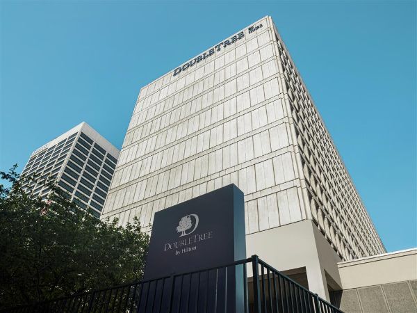 Doubletree By Hilton Newark Penn Station - Bloomfield, NJ