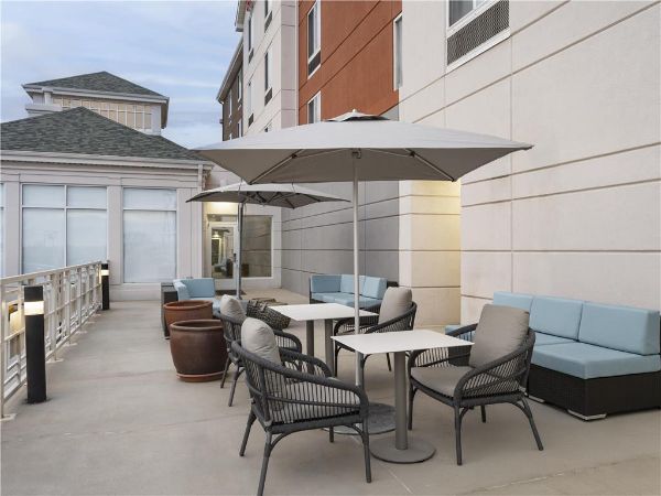 Hilton Garden Inn Albuquerque-airport - Albuquerque, NM