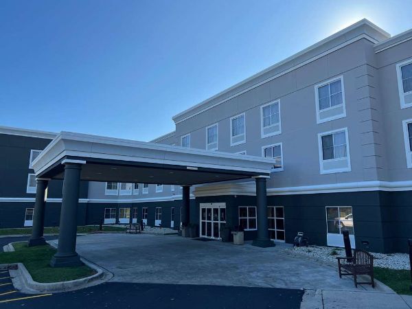 La Quinta Inn & Suites By Wyndham Bannockburn-deerfield - Deerfield, IL
