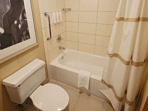 Radisson Hotel Cedar Rapids - Cedar Rapids, IA