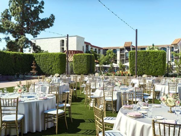 Embassy Suites By Hilton Scottsdale Resort - Phoenix, AZ
