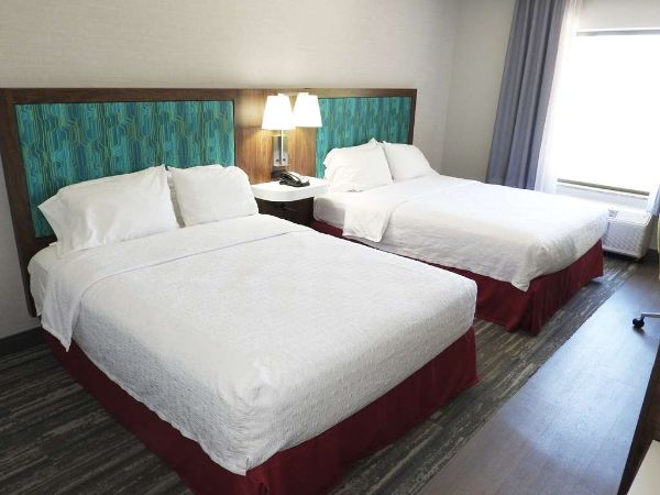 Hampton Inn & Suites Flowery Branch Lake Lanier - Buford, GA