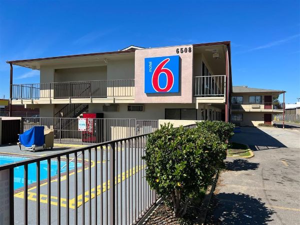 Motel 6 Hattiesburg Ms - 미시시피