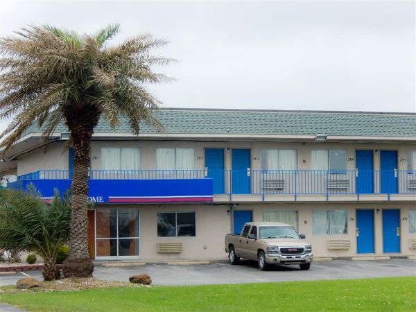 Motel 6 Freeport - Clute - Lake Jackson, TX
