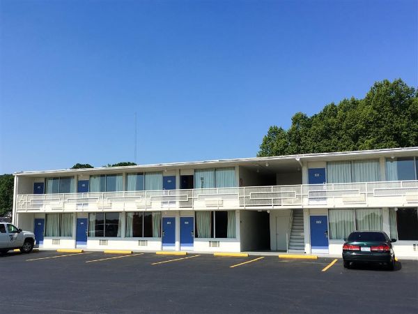Motel 6 Connelly Springs - Hickory, NC