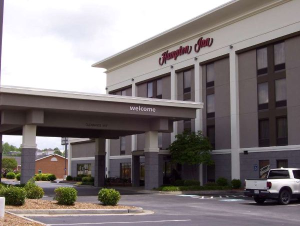 Hampton Inn Hillsville - Hillsville, VA