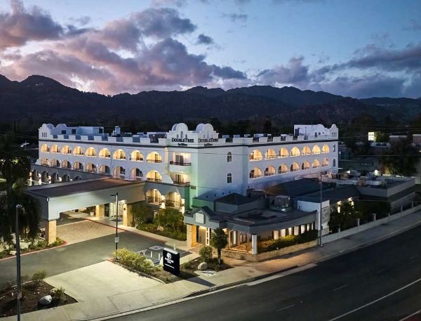 Doubletree By Hilton Chatsworth - Simi Valley, CA