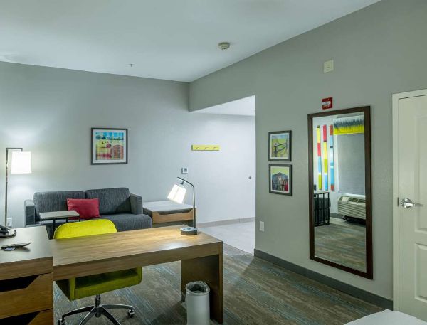 Hampton Inn & Suites Cleburne - Joshua, TX