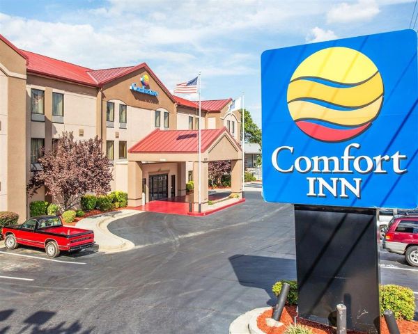 Comfort Inn & Suites At Stone Mountain - Stone Mountain, GA