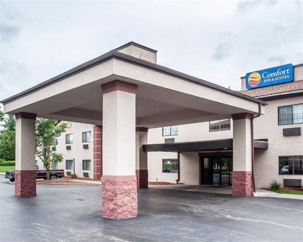 Comfort Inn & Suites Hamburg - Buffalo South - East Aurora, NY