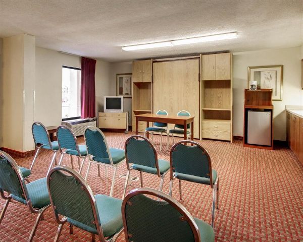 Quality Inn & Suites Clinton - Jackson West - Jackson, MS