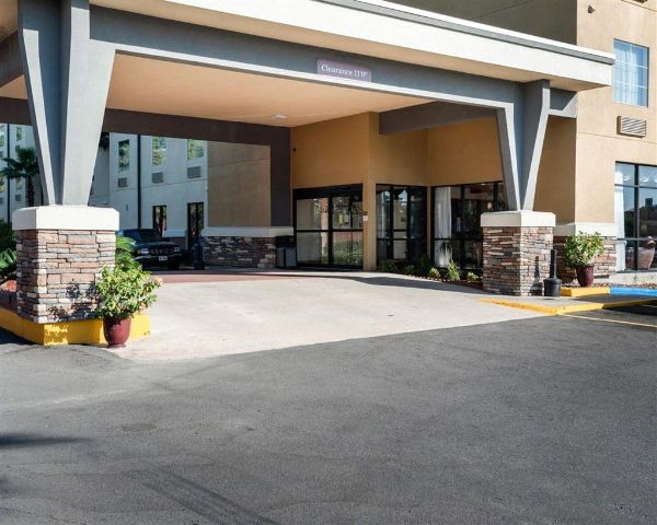 Comfort Suites Lake Charles - 레이크찰스