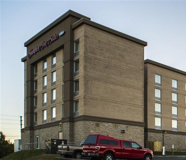 Hampton Inn & Suites By Hilton St. John's Airport - 聖約翰