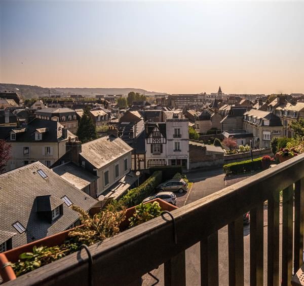 Best Western Plus Hostellerie Du Vallon - Deauville