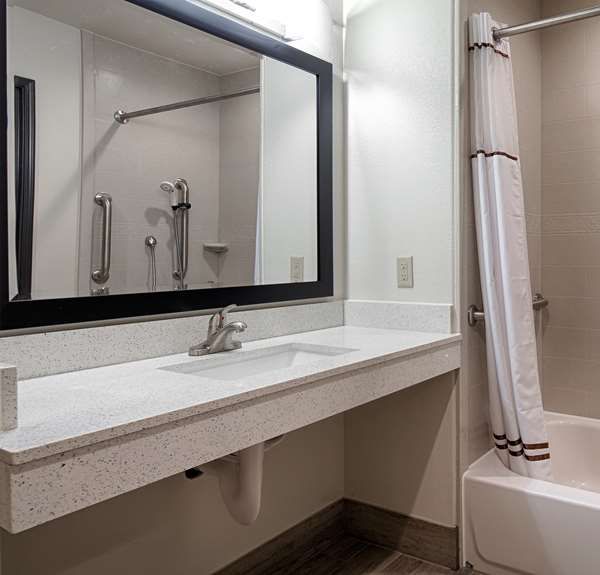 Best Western Plus Ardmore Inn & Suites - Ardmore, OK