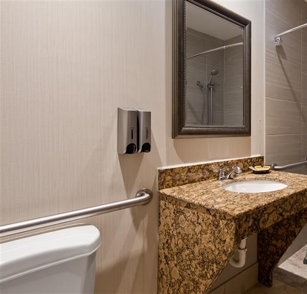 Best Western Plus Ambassador Suites Venice - Venice, FL