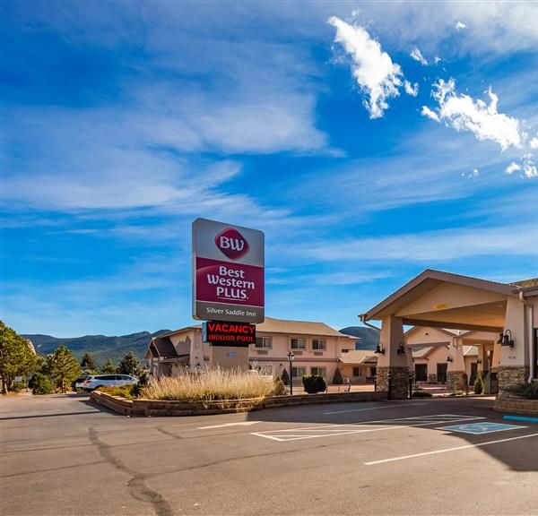 Best Western Plus Silver Saddle Inn - Estes Park, CO
