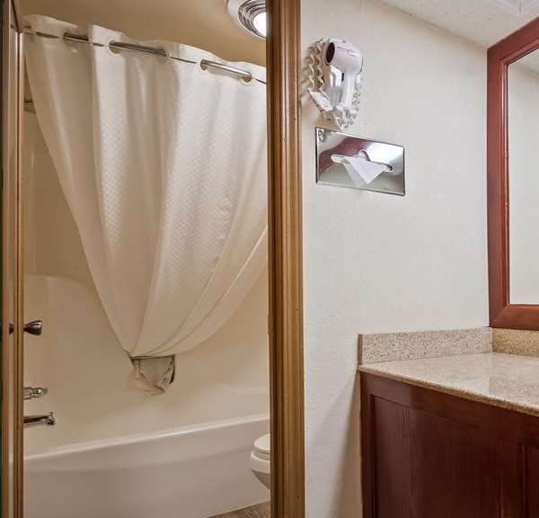 Best Western Montis Inn - Waynesville, MO