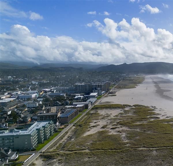 Best Western Plus Ocean View Resort - Cannon Beach, OR