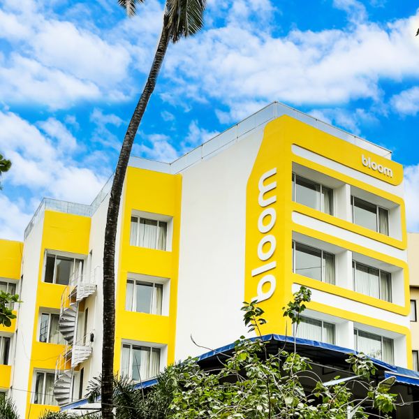 Bloom Hotel Juhu - Mumbai