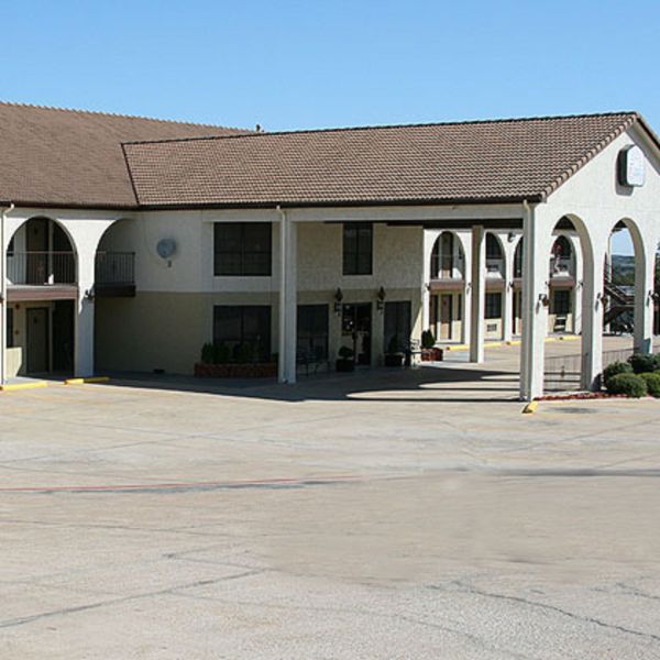 Weatherford Heritage Inn - Weatherford, TX