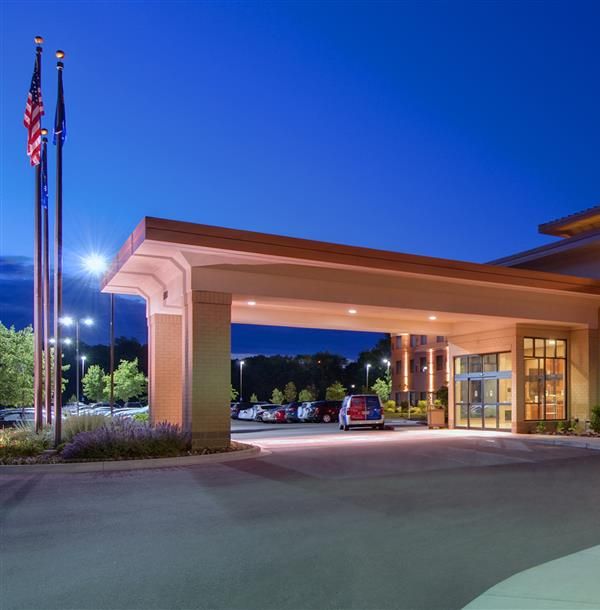Hilton Garden Inn Milwaukee Airport - Milwaukee