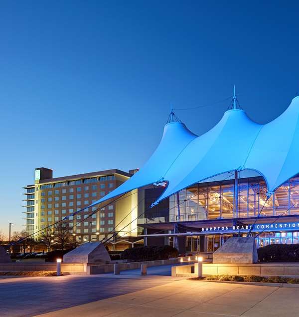 Embassy Suites By Hilton Hampton Convention Center - Hampton, VA