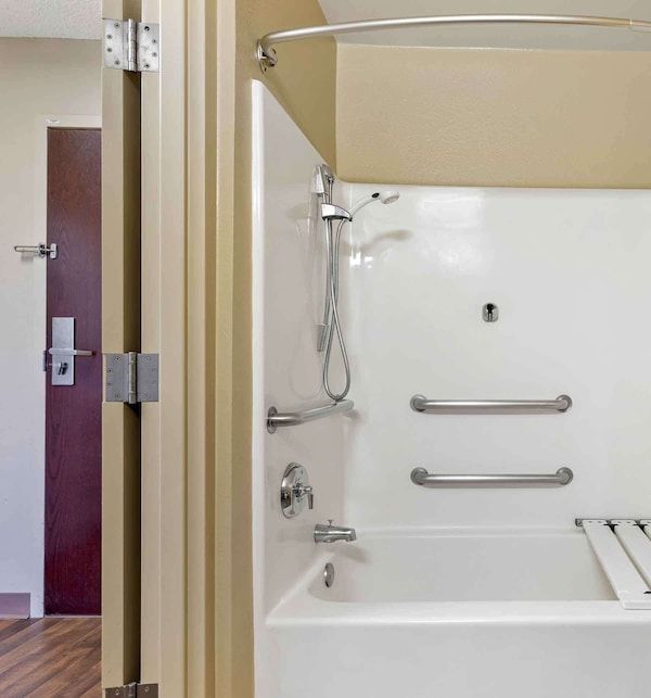 Extended Stay America Waltham - Waltham, MA