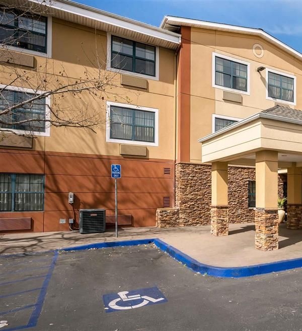 Extended Stay America - Santa Barbara - Calle Real - Santa Barbara, CA