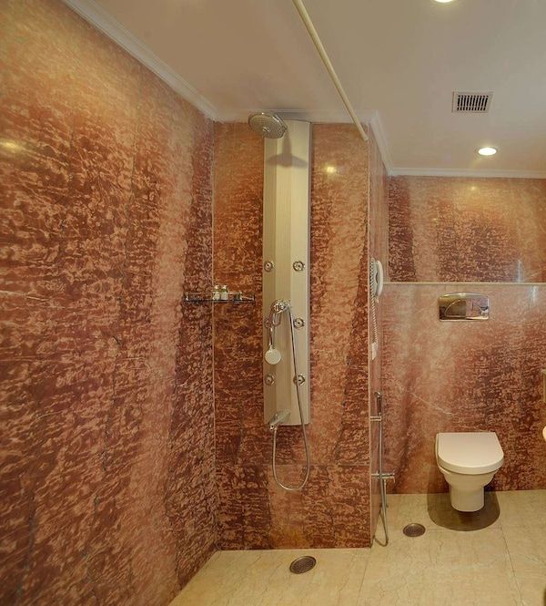 Royal Sarovar Portico Siliguri - Siliguri