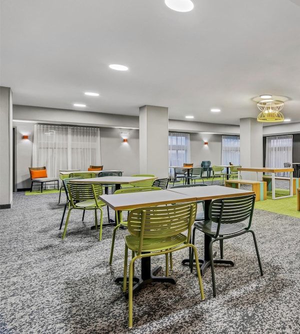 Spark By Hilton Merrillville - Gary, IN