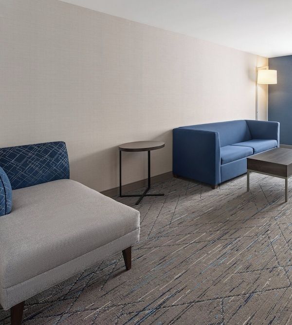 Holiday Inn Express & Suites Freeport - Brunswick Area By Ihg - Freeport, ME