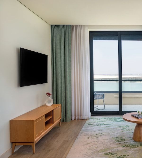 Yas Plaza Mangroves By Ihg - Abou Dabi