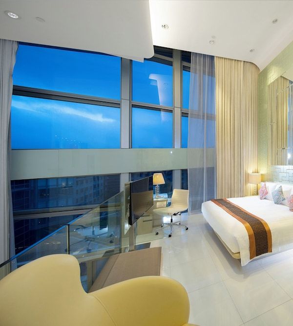 Regal Airport Hotel Hong Kong - Discovery Bay