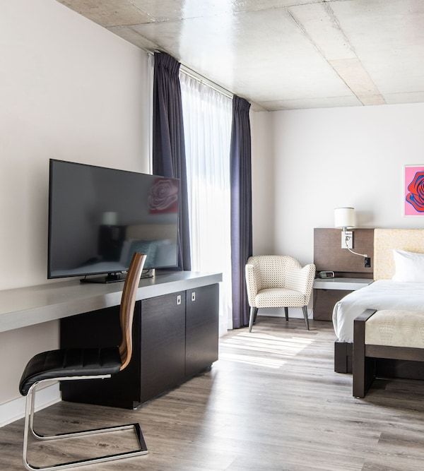 Hotel10 - Montreal