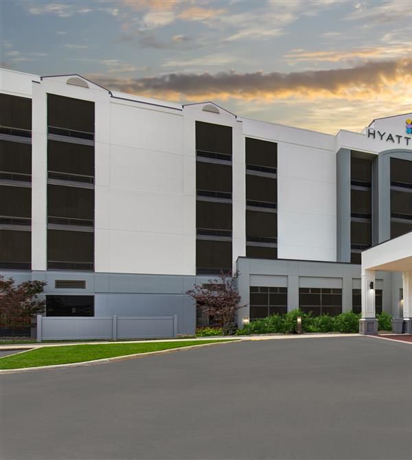 Hyatt Place Louisville East - Louisville, KY
