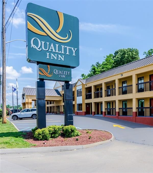 Quality Inn Tanglewood - 로아노크