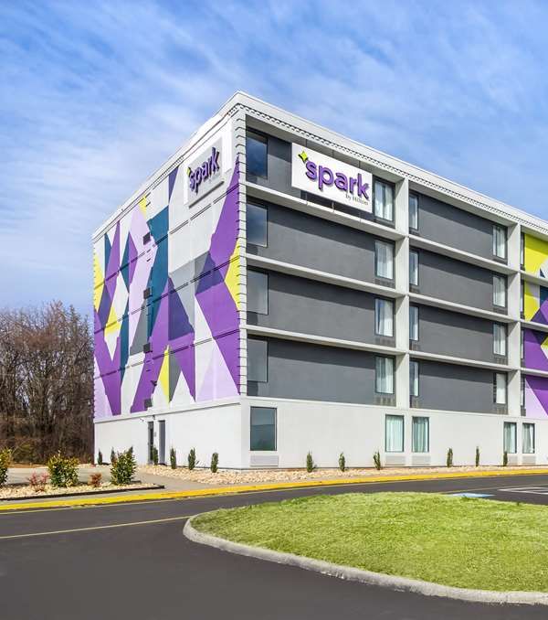 Spark By Hilton Roanoke Airport - Roanoke, VA