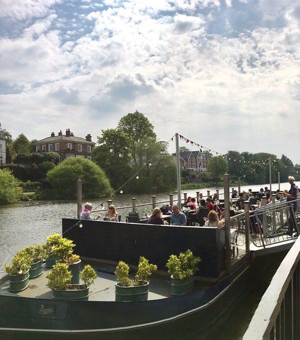 Boathouse And Riverside Rooms - Chester