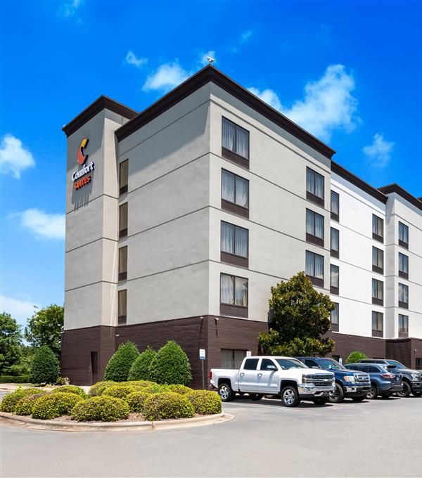 Northlakecomfort Suites - Charlotte, NC